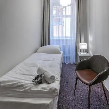 Zamecka 17 Hotel