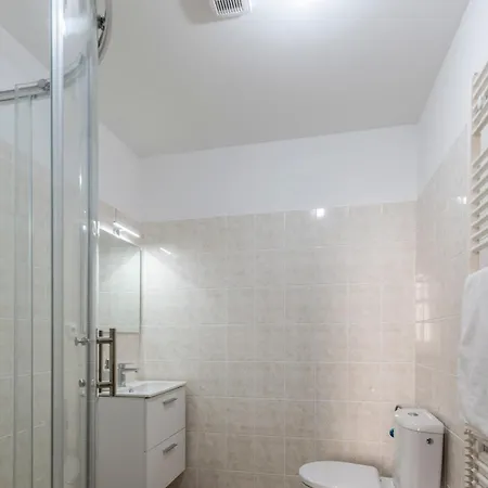 Zamecka 17 Hotel *
