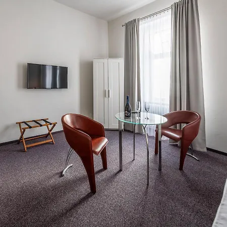 Zamecka 17 * 파르두비체