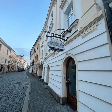 Zamecka 17 Hotel *