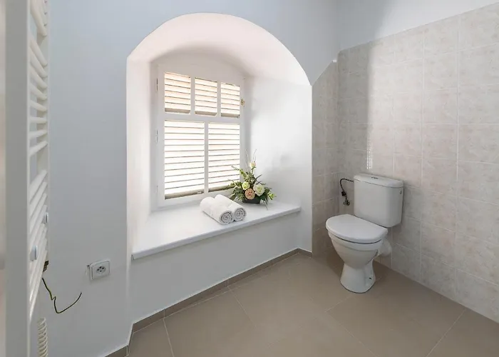 Otel Zamecka 17 Pardubice