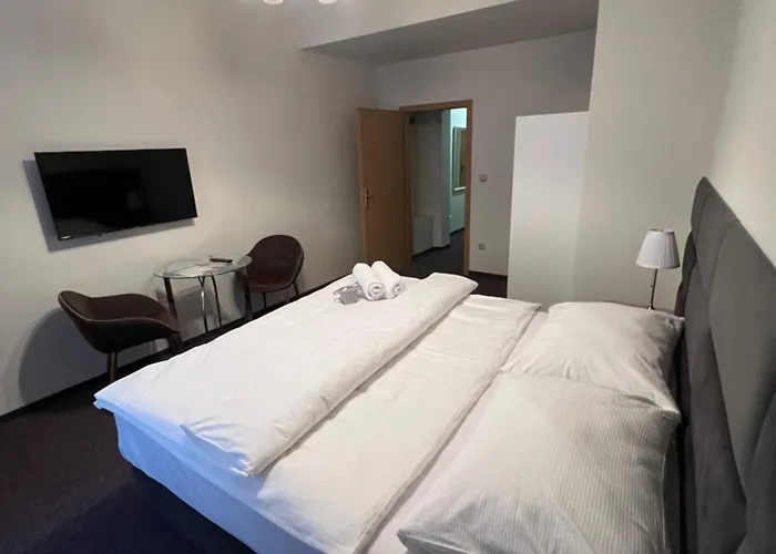 Zamecka 17 Otel Pardubice